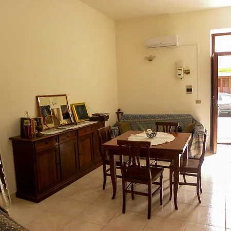 Casa A Due Passi Dal Mare * Portopalo Di Capo Passero
